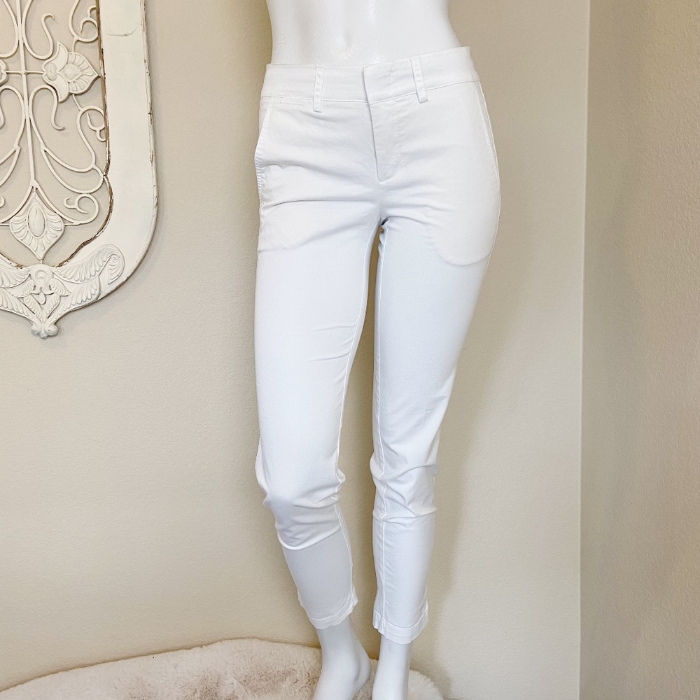Vince | Womens White Straight Leg Chino Pants | Size: 0